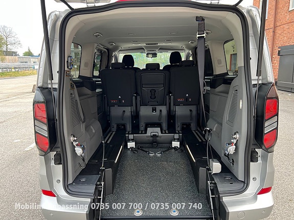 Ford Custom Tourneo 18 of 30