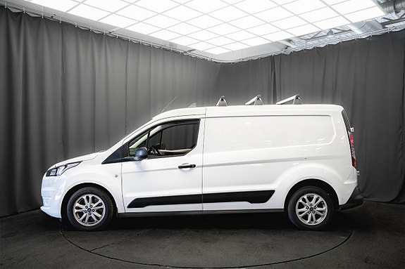 Ford Transit 9 of 17