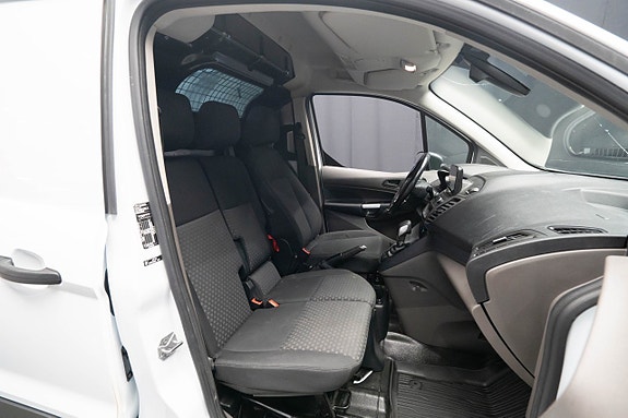 Ford Transit 14 of 17