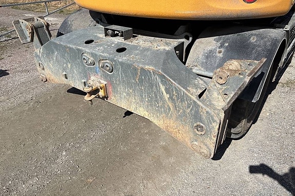 Liebherr 918 compact 19 of 24
