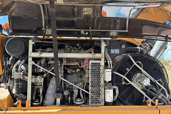 Liebherr 918 compact 22 of 24