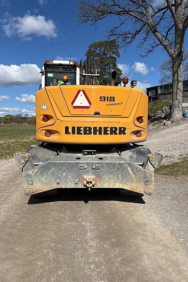 Liebherr 918 compact 3 of 24