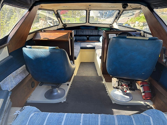 FYND! Flipper 640 ink bromsad trailer. Volvo Penta AQ205 HK + extra hardtop 4 of 10