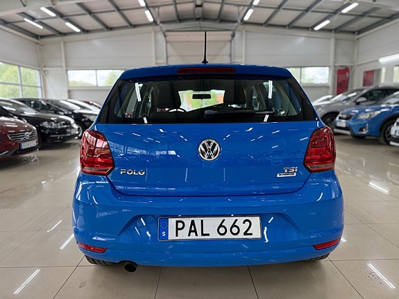 Volkswagen Polo 5 of 5