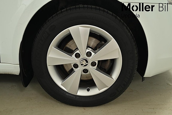 Skoda Octavia 3 of 5
