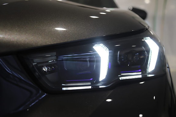 BMW 550e 9 of 20