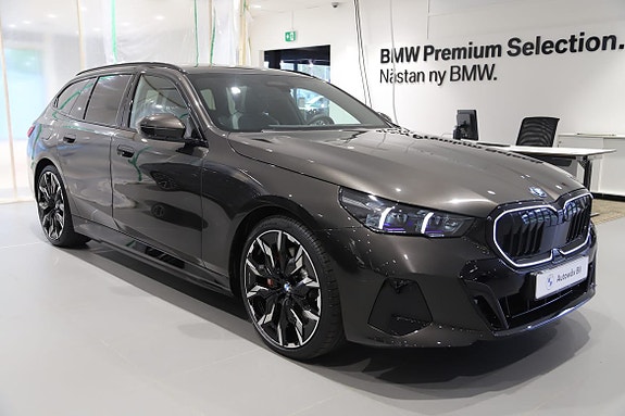 BMW 550e 2 of 5