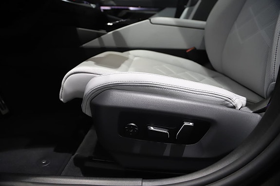 BMW 550e 13 of 20