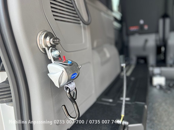 Ford Custom Tourneo 16 of 30