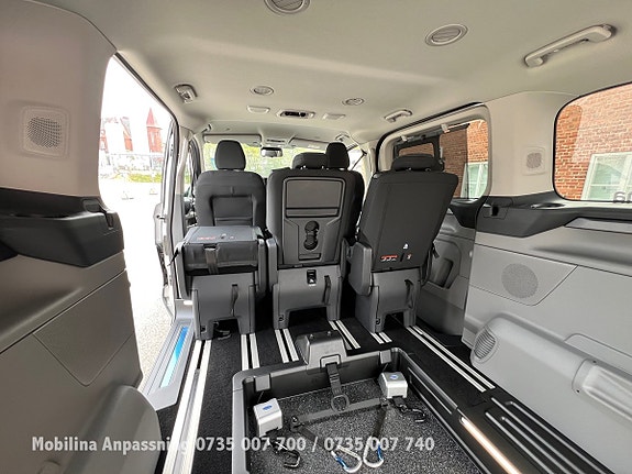 Ford Custom Tourneo 21 of 30