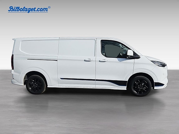 Ford E-Transit 4 of 5