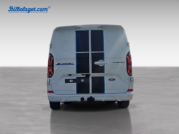 Ford E-Transit 6 of 10