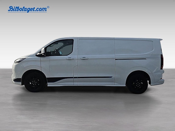 Ford E-Transit 8 of 10
