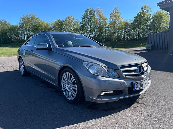 Mercedes-Benz E250 5 of 5