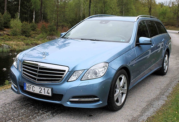 Mercedes-Benz E220
