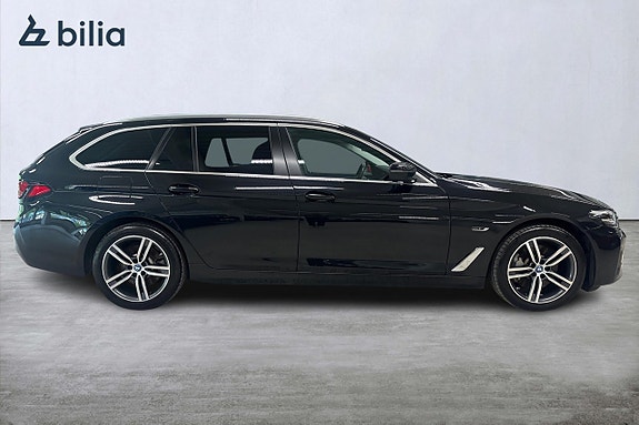BMW 530e 17 of 19