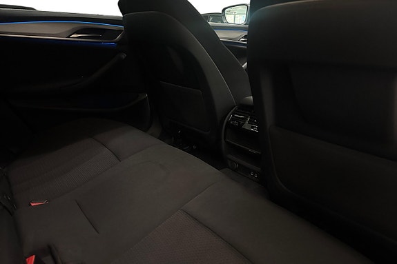 BMW 530e 7 of 19
