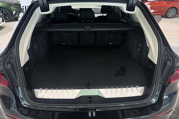 BMW 530e 10 of 19