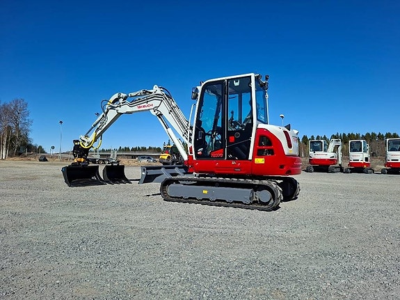 Takeuchi TB370