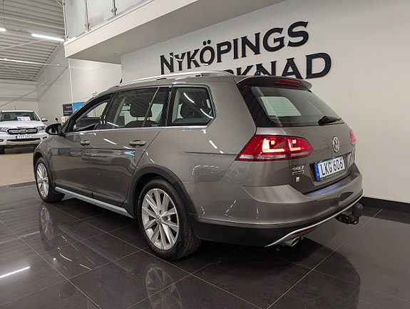 Volkswagen Golf Alltrack 3 of 20