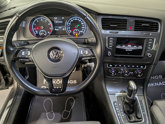 Volkswagen Golf Alltrack 10 of 20