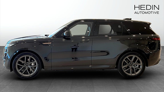 Land Rover Range Rover Sport 6 of 11