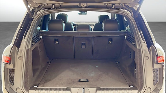 Land Rover Range Rover Sport 10 of 11