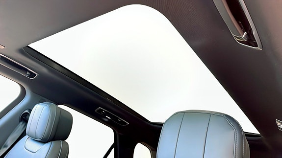Land Rover Range Rover Sport 11 of 11