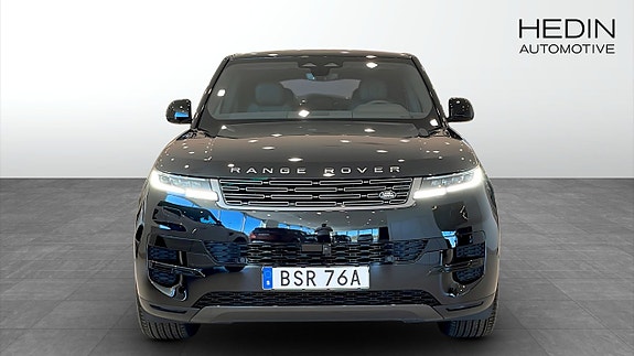Land Rover Range Rover Sport 8 of 11