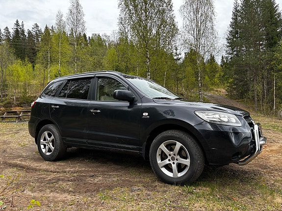 Hyundai Santa Fe 12 of 21