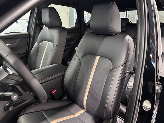 Mazda CX-60 6 of 17