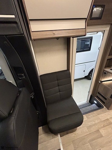 Kabe Travel Master Royal X 780 LT 13 of 27