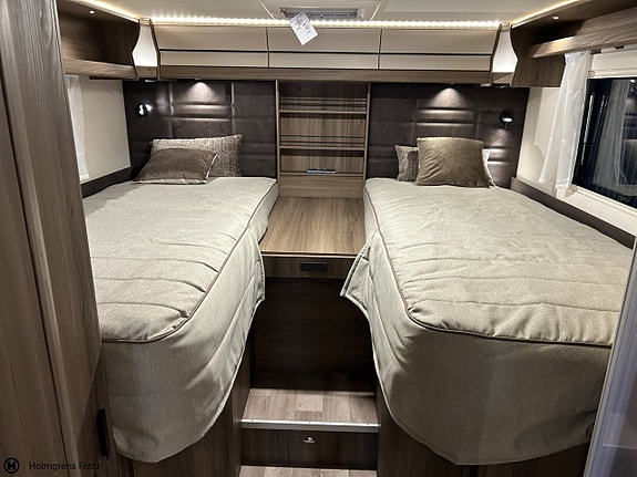 Kabe Travel Master Royal 780 LGB 12 of 26