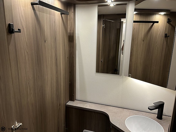 Kabe Travel Master Royal 780 LGB 17 of 26