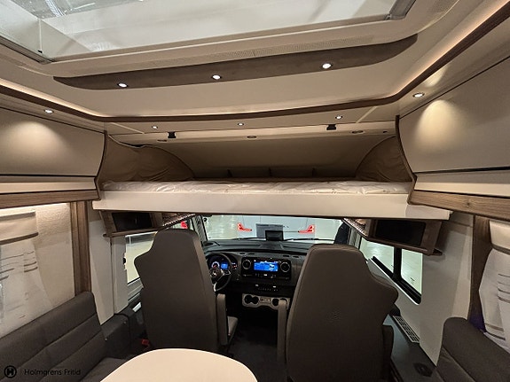 Kabe Travel Master Imperial 860 LGB 12 of 27