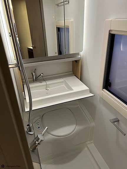 Adria Alpina 583 LP 14 of 21