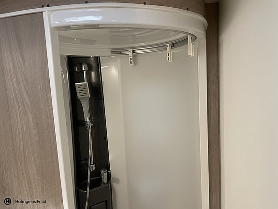 Kabe Royal 600 CXL KS 16 of 24