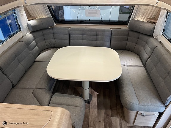 Kabe Royal 600 CXL KS 6 of 24