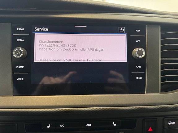Volkswagen Transporter 14 of 14