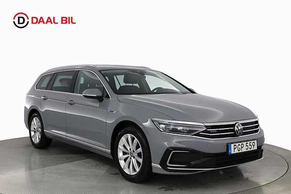 Volkswagen Passat 3 of 5
