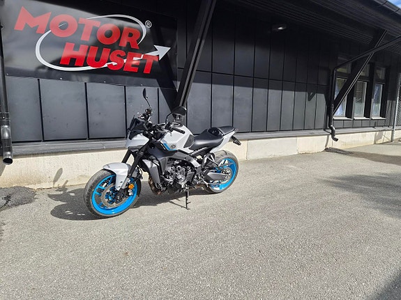 Yamaha MT-09 -24