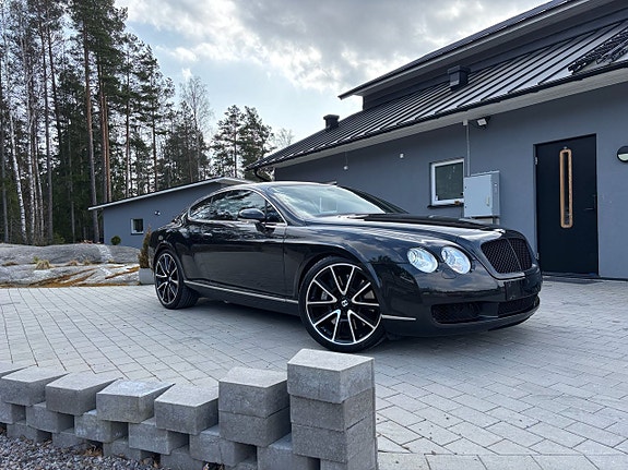 Bentley Continental GT 2 of 5