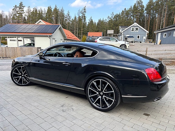 Bentley Continental GT 4 of 5