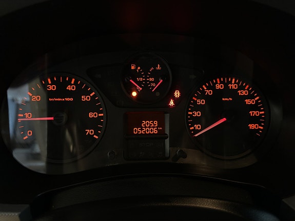 Peugeot Partner 14 of 18