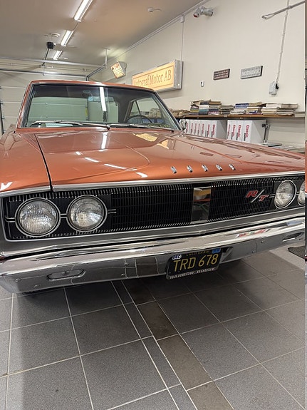 Dodge Coronet 3 of 12