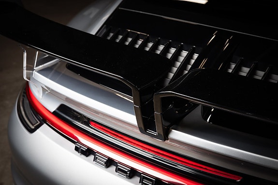 Porsche 992 28 of 30