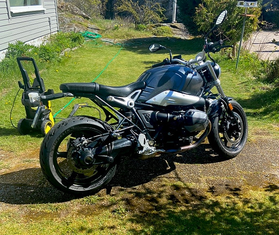 BMW R nineT Pure 3 of 3