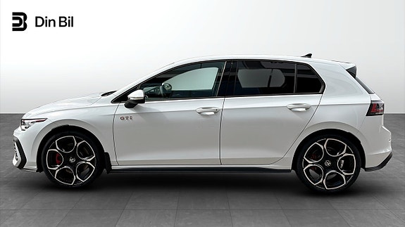 Volkswagen Golf I 2 of 5
