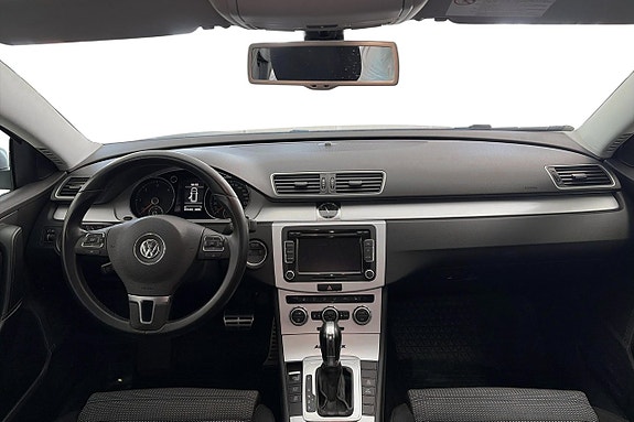Volkswagen Passat Alltrack 11 of 19