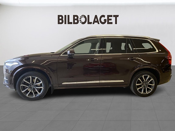 Volvo XC90 2 of 5